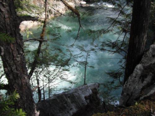 bottom_of_the_falls